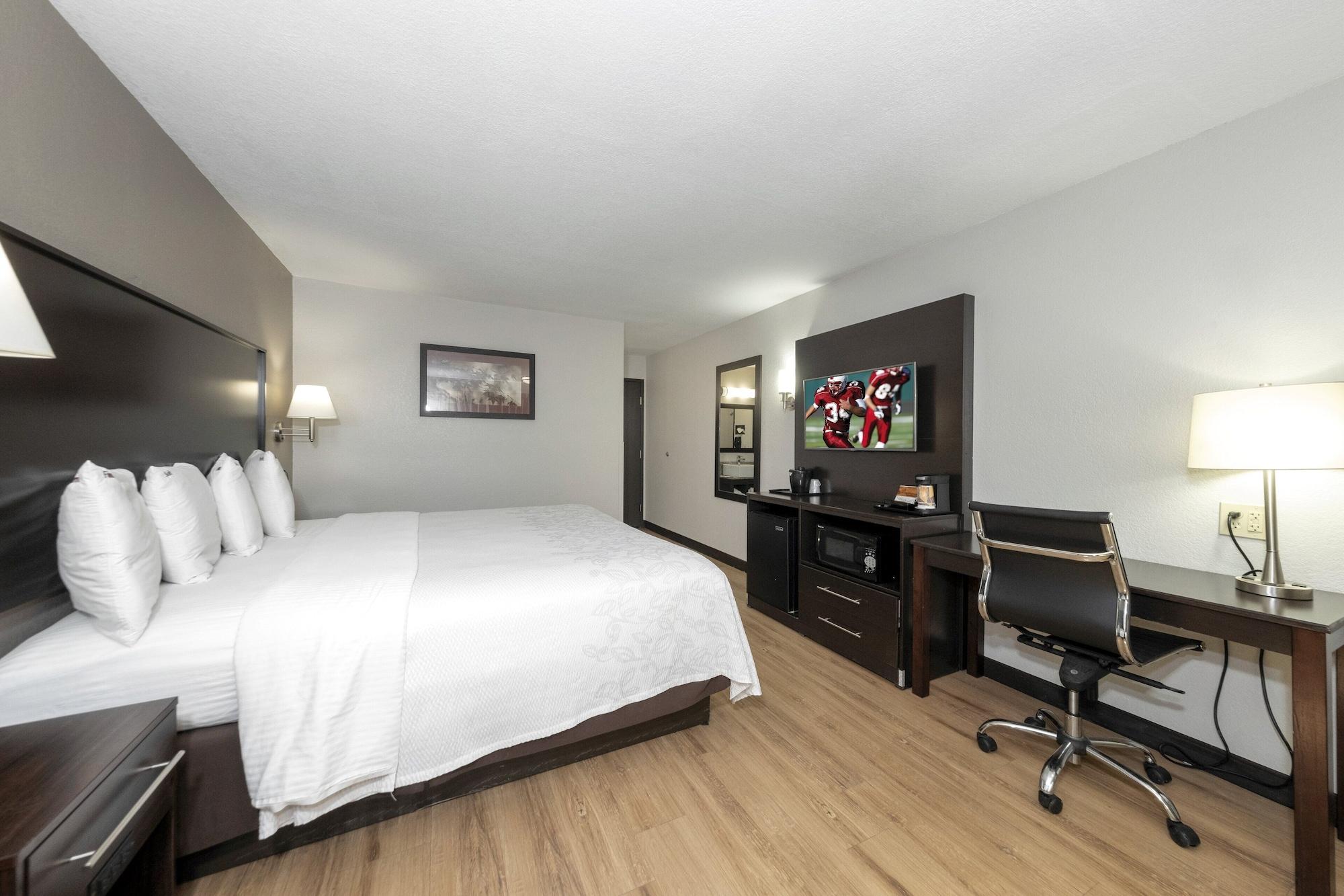 Red Roof Inn Plus+ Huntsville Zewnętrze zdjęcie