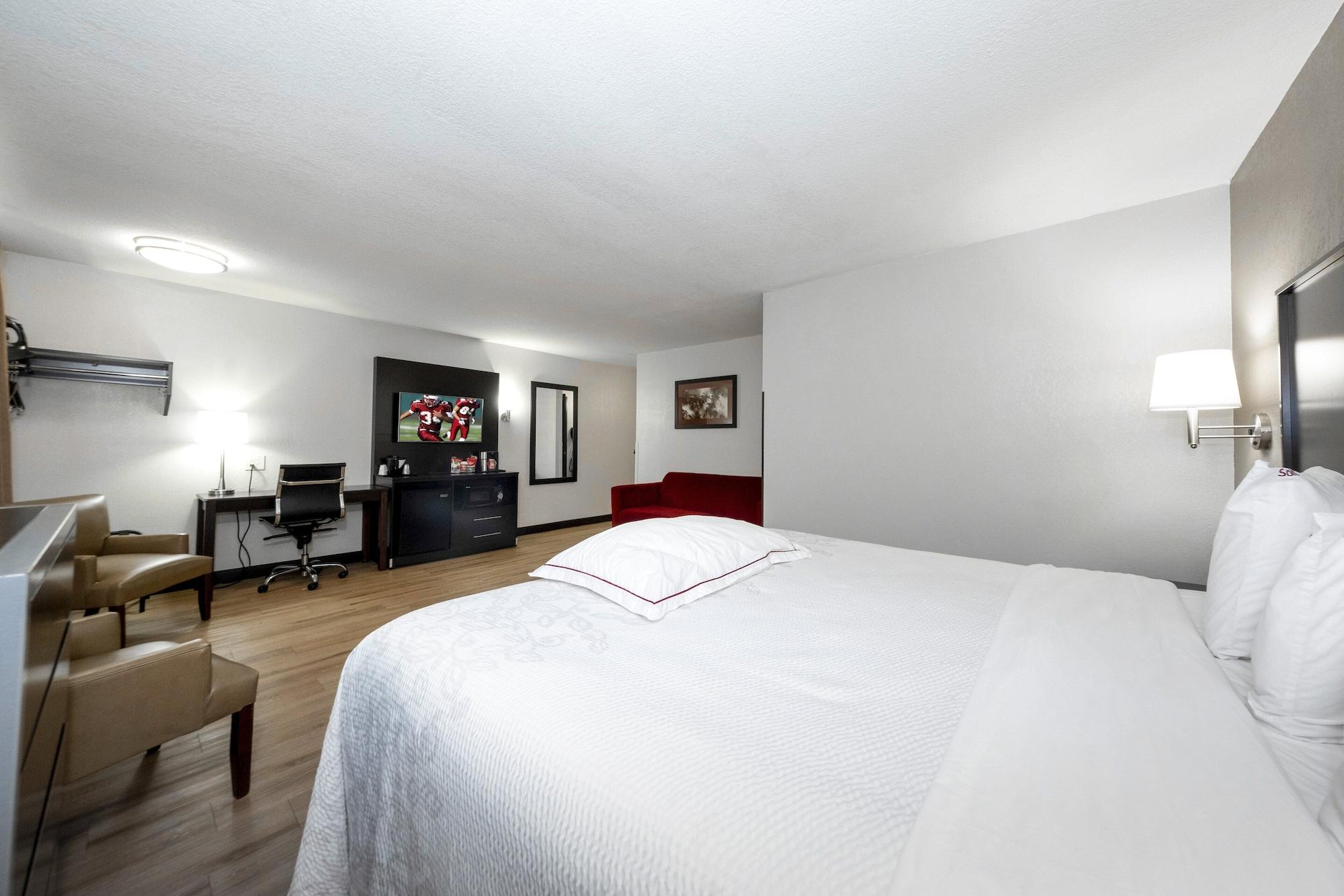Red Roof Inn Plus+ Huntsville Zewnętrze zdjęcie