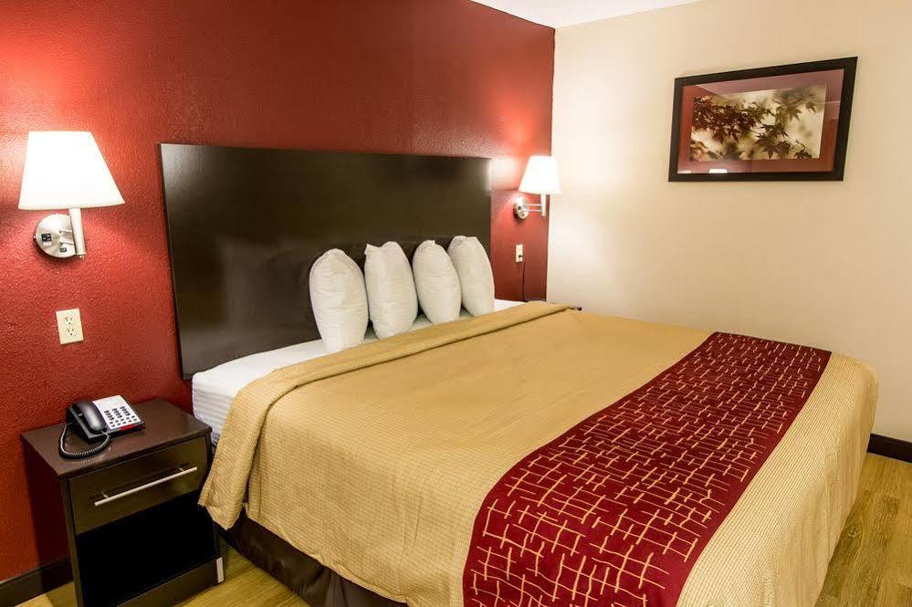 Red Roof Inn Plus+ Huntsville Zewnętrze zdjęcie